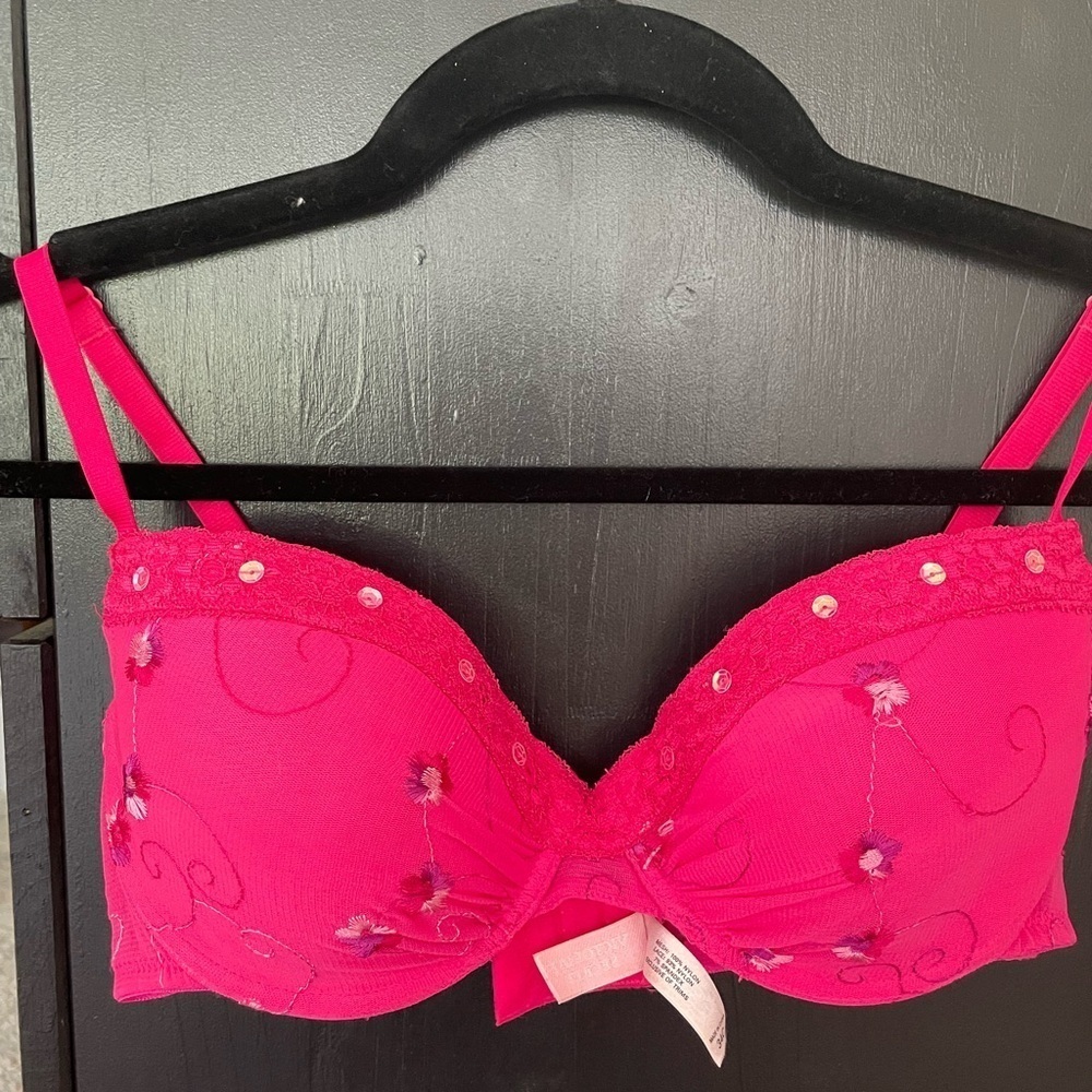 Victoria’s Secret Lined Demi Pink Embroidered Bra with sequins, 34C